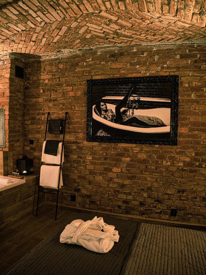 Wellness Gallery Apartments Liberec Bagian luar foto