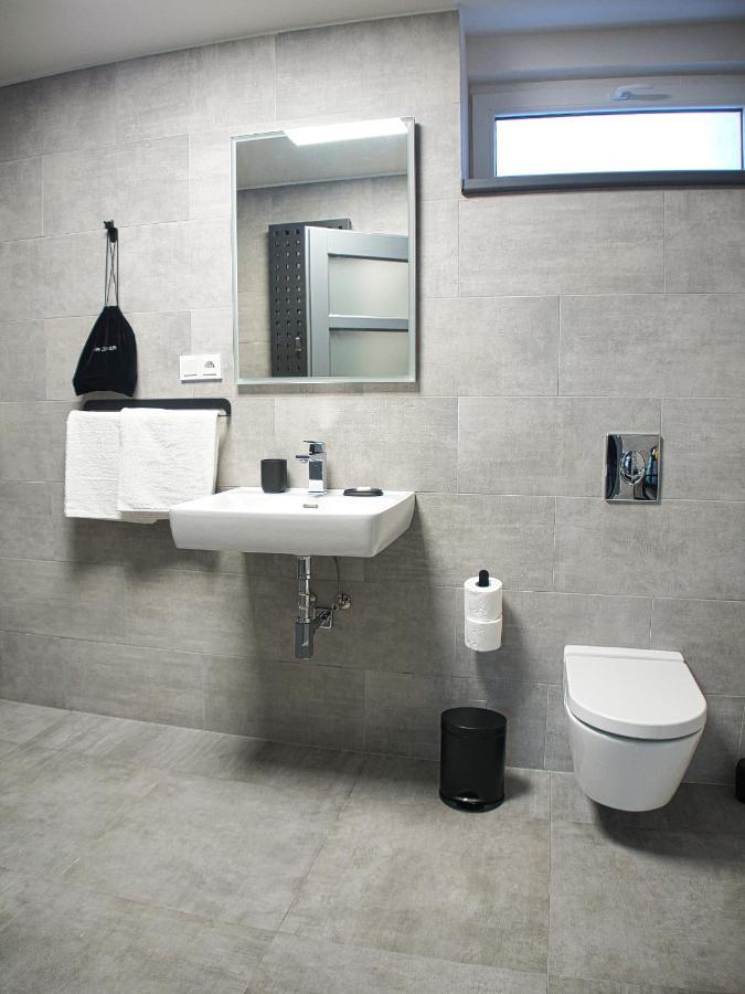 Wellness Gallery Apartments Liberec Bagian luar foto